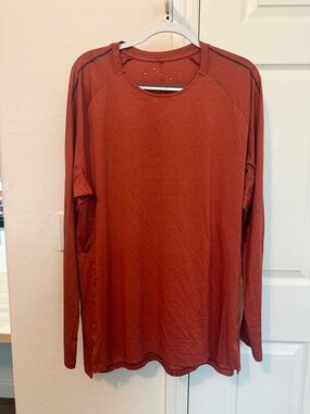 Men's Lululemon Long-Sleeve Performance Shirt - Orange